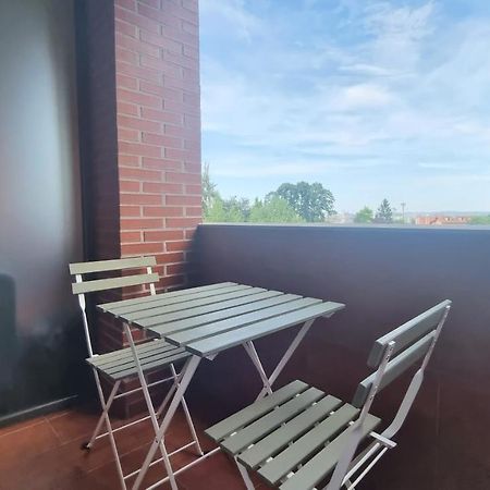 Appartement Piso Zona Hospital 6 Personas à Oviede Extérieur photo