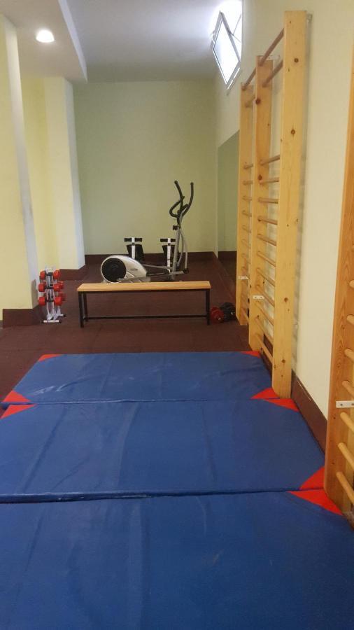 Appartement Piso Zona Hospital 6 Personas à Oviede Extérieur photo