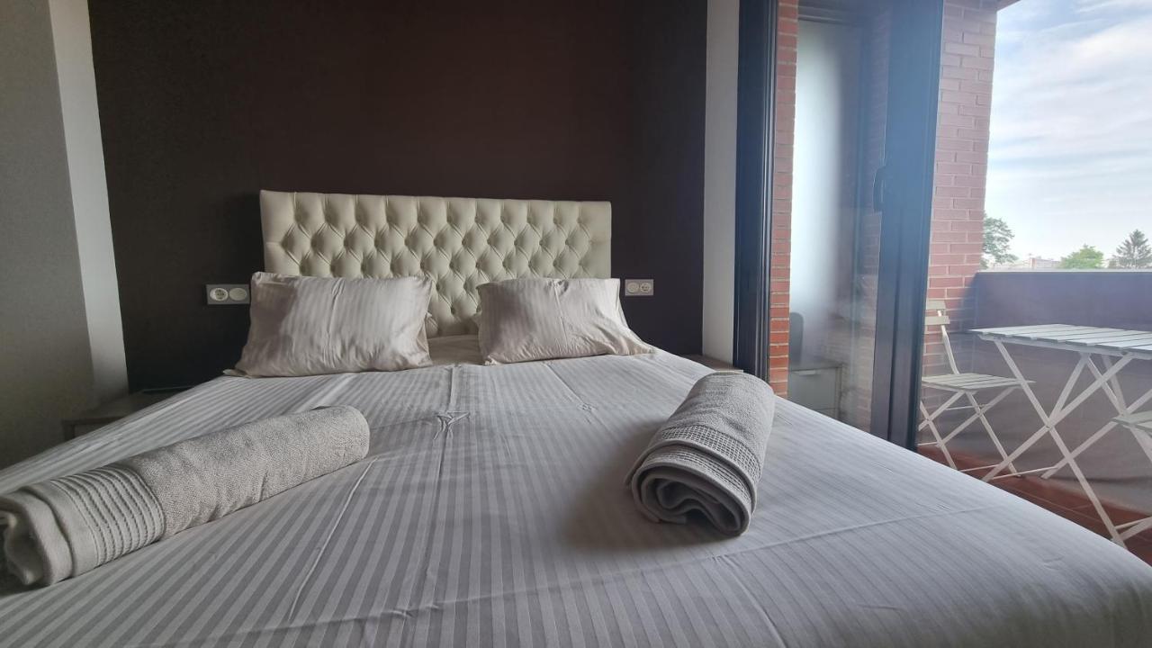 Appartement Piso Zona Hospital 6 Personas à Oviede Extérieur photo